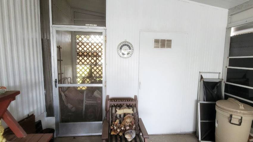 47 Rainbow Lane East a Dundee, FL Mobile or Manufactured Home for Sale